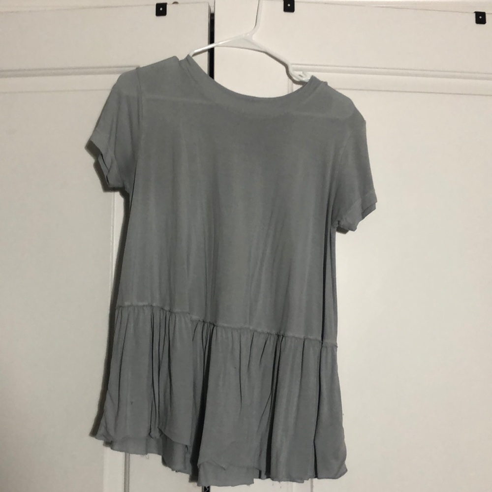 Gray flowy shirt